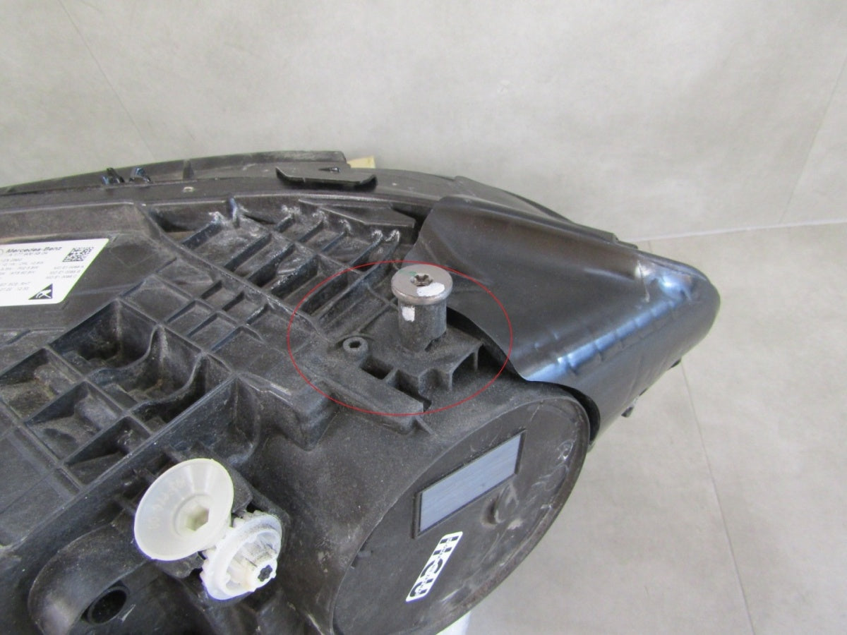 Prednji far Mercedes A klasa W177 LIFT MULTIBEAM 23- RH desni A1779065804