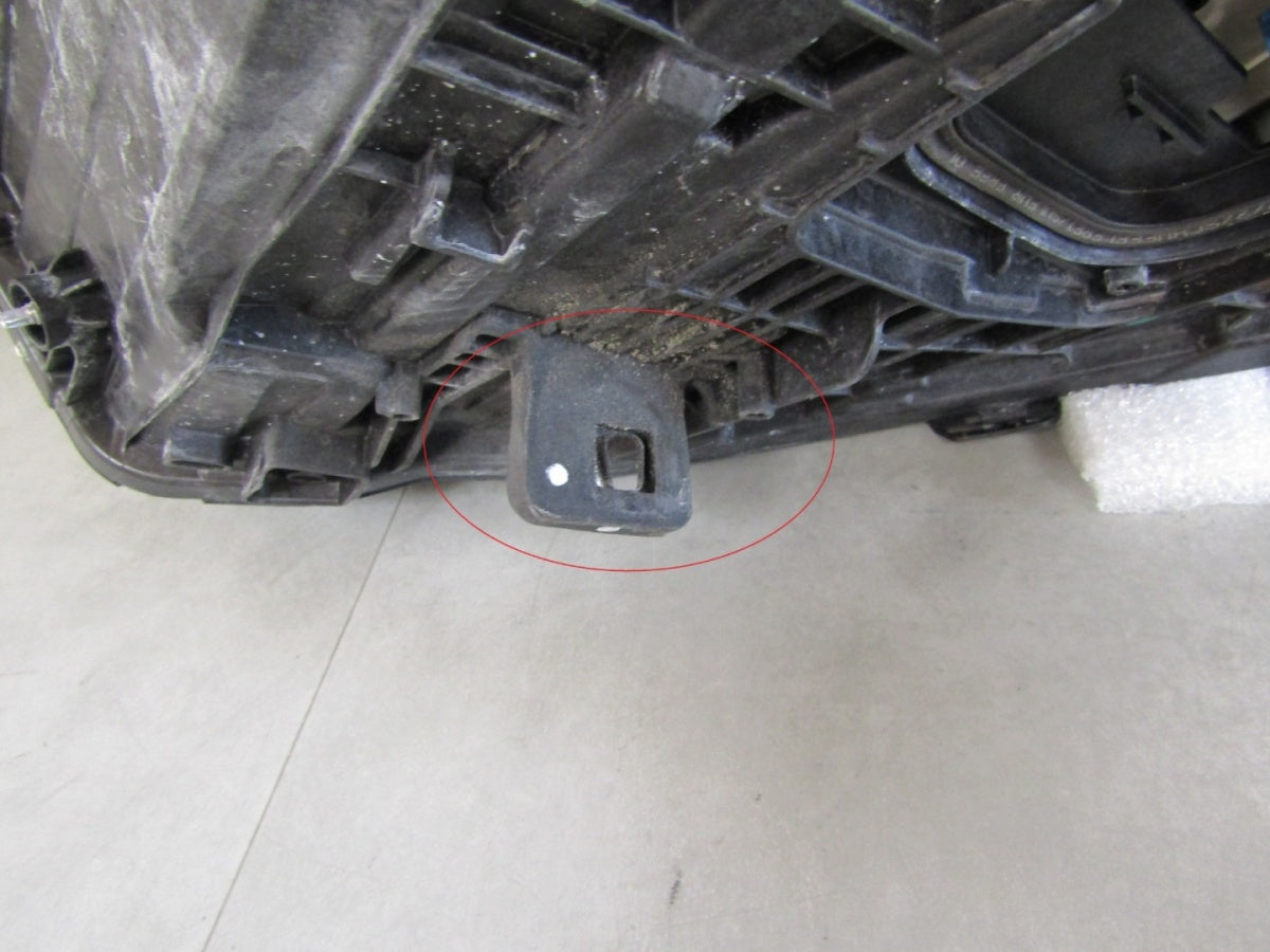 Prednji far Mercedes A klasa W177 LIFT MULTIBEAM 23- RH desni A1779065804