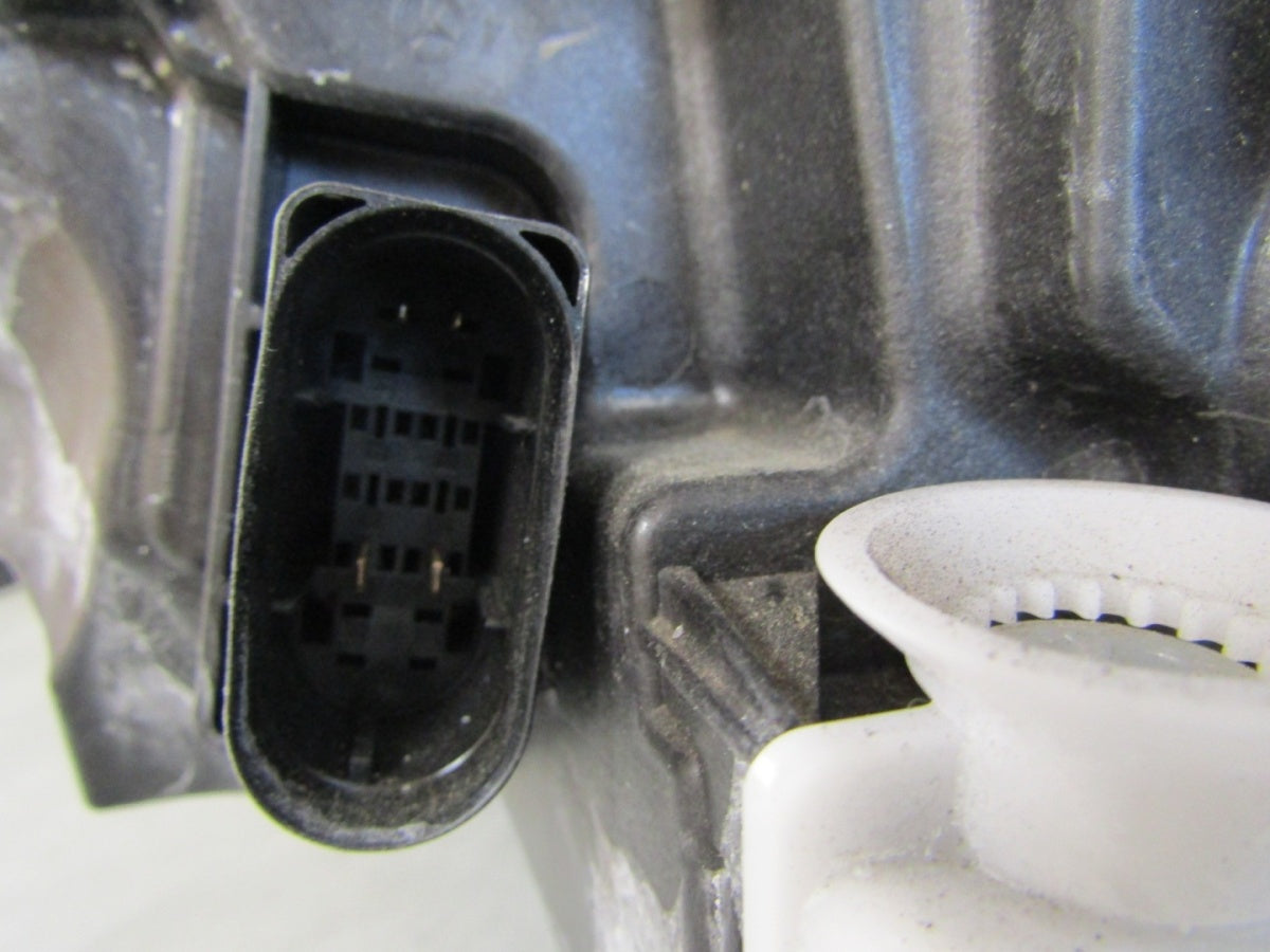 Prednji far Mercedes A klasa W177 LIFT MULTIBEAM 23- RH desni A1779065804