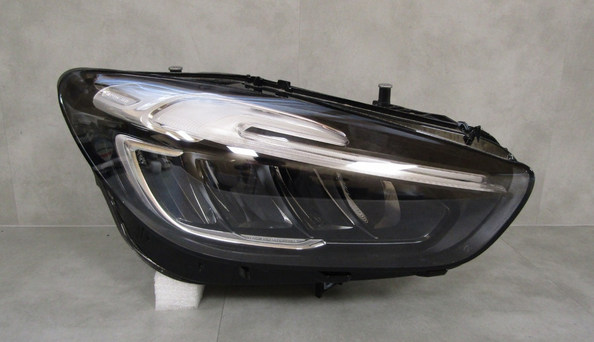 Prednji far MERCEDES B klasa W247 LED LIFT PERFORMANCE RH 22- A2479061004