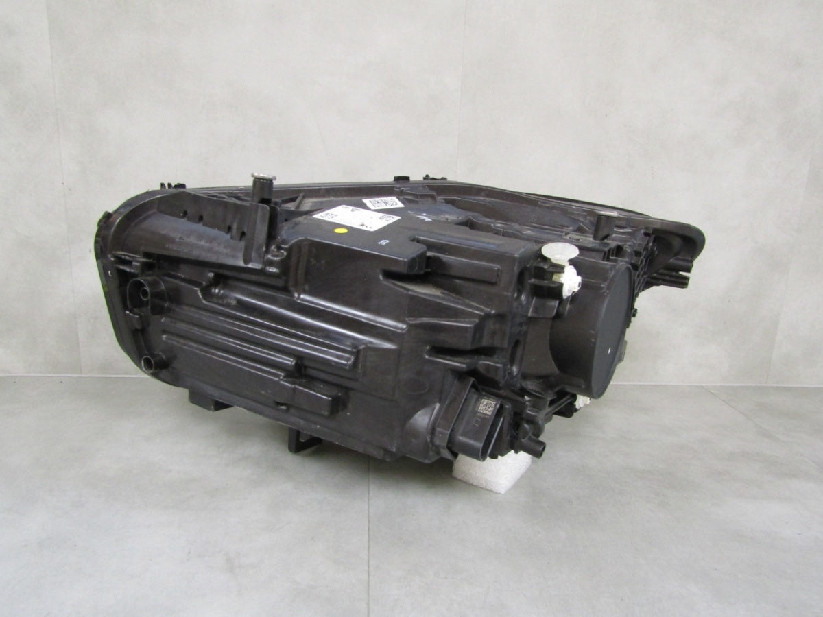 Prednji far MERCEDES B klasa W247 LED LIFT PERFORMANCE RH 22- A2479061004