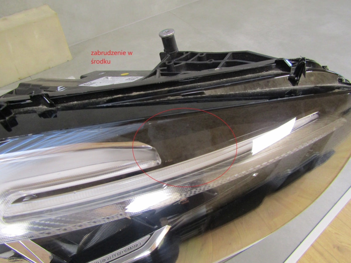Prednji far MERCEDES B klasa W247 LED LIFT PERFORMANCE RH 22- A2479061004