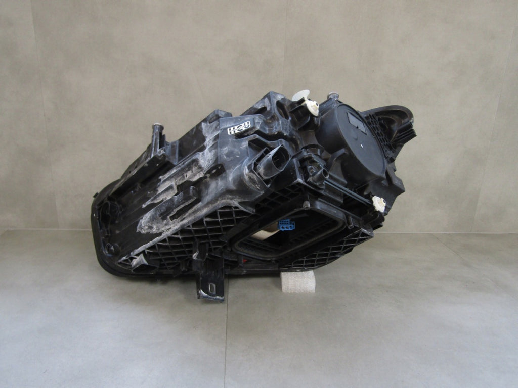 Prednji far MERCEDES B klasa W247 LIFT MULTIBEAM 23- RH A2479061404
