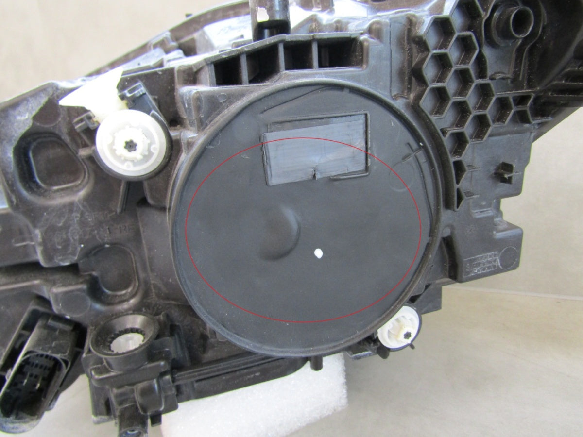 Prednji far MERCEDES B klasa W247 LIFT MULTIBEAM 23- RH A2479061404