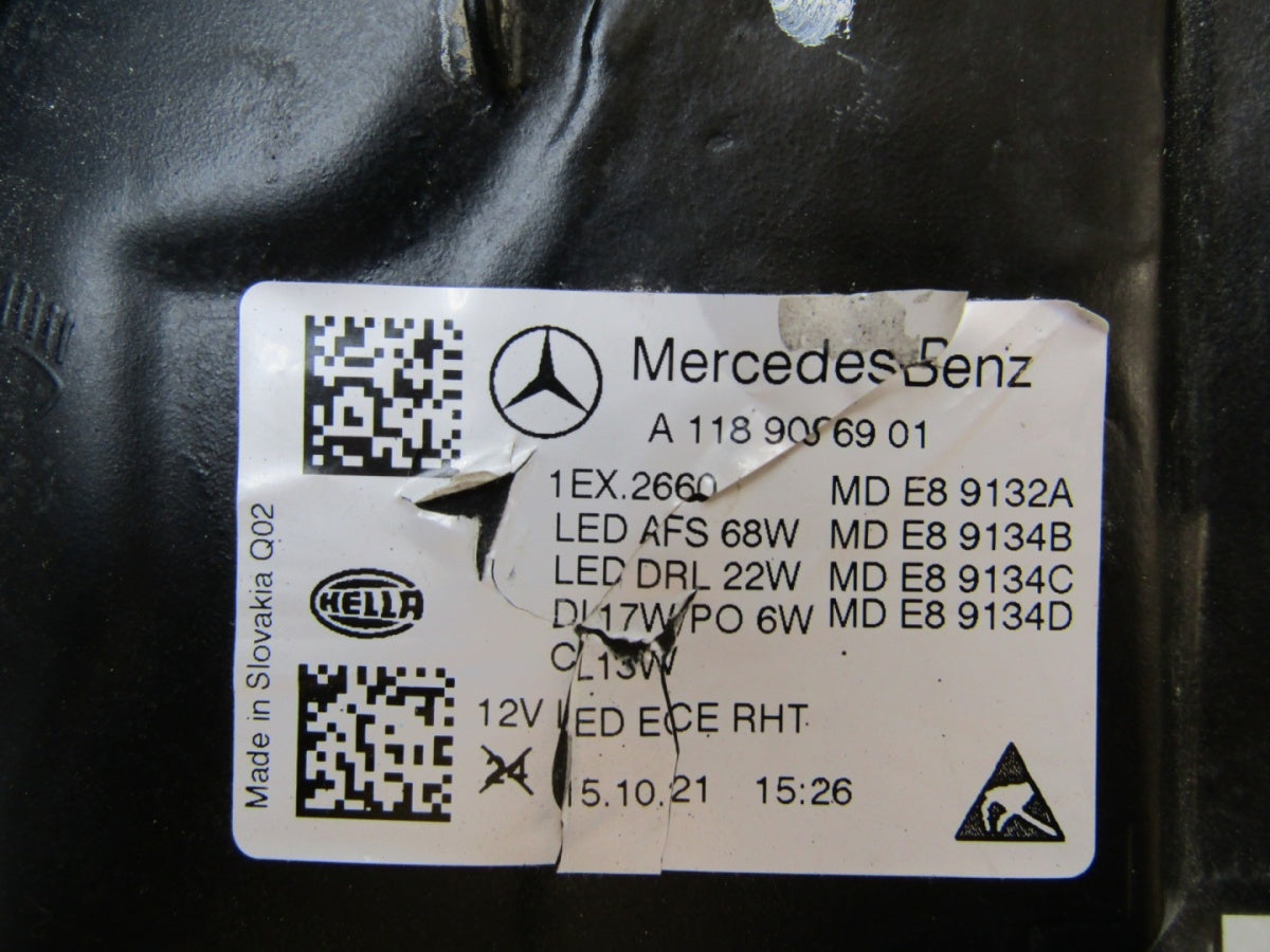 Prednji far MERCEDES CLA W118 MULTIBEAM FULL LED 19-23 LH A1189066901