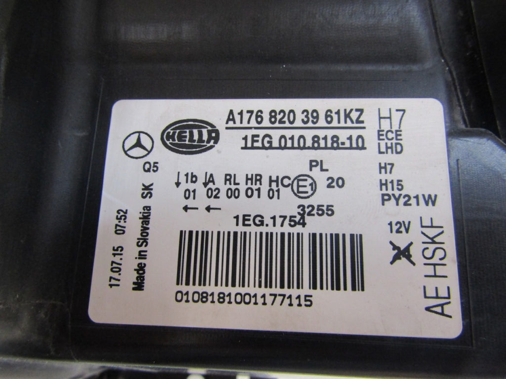 Prednji far Mercedes A klasa W176 halogen 12-15 RH desni A1768203961KZ