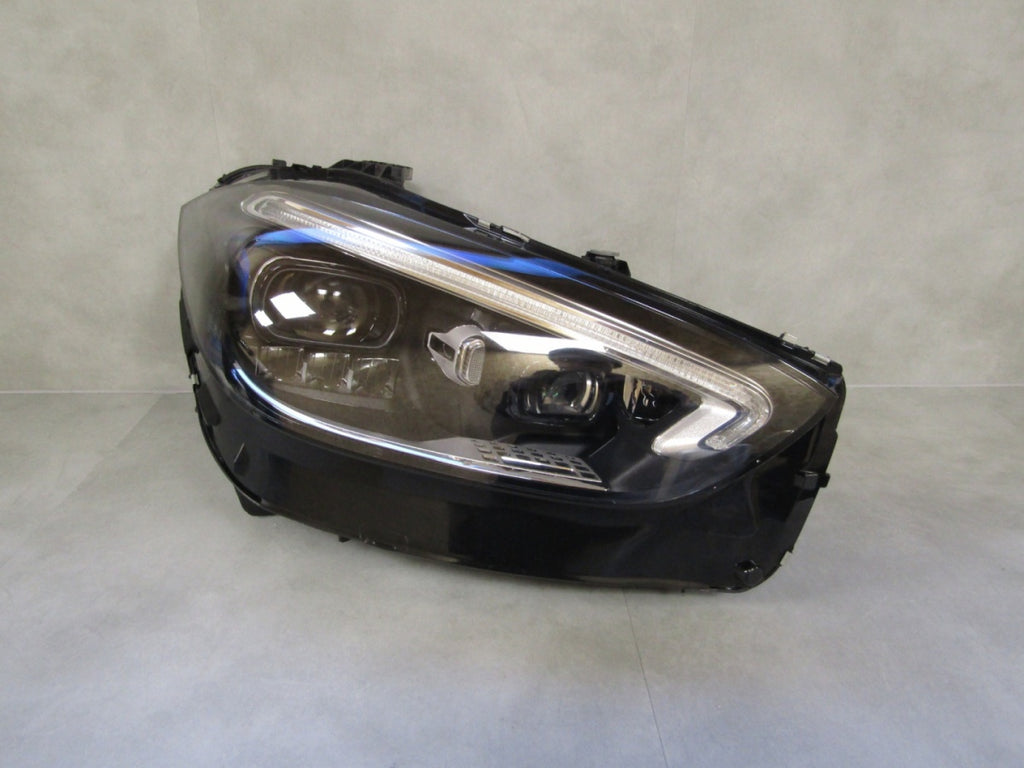 Prednji far MERCEDES C-KLASA W206 FULL LED DIGITAL LIGHT 22- RH A2069065203
