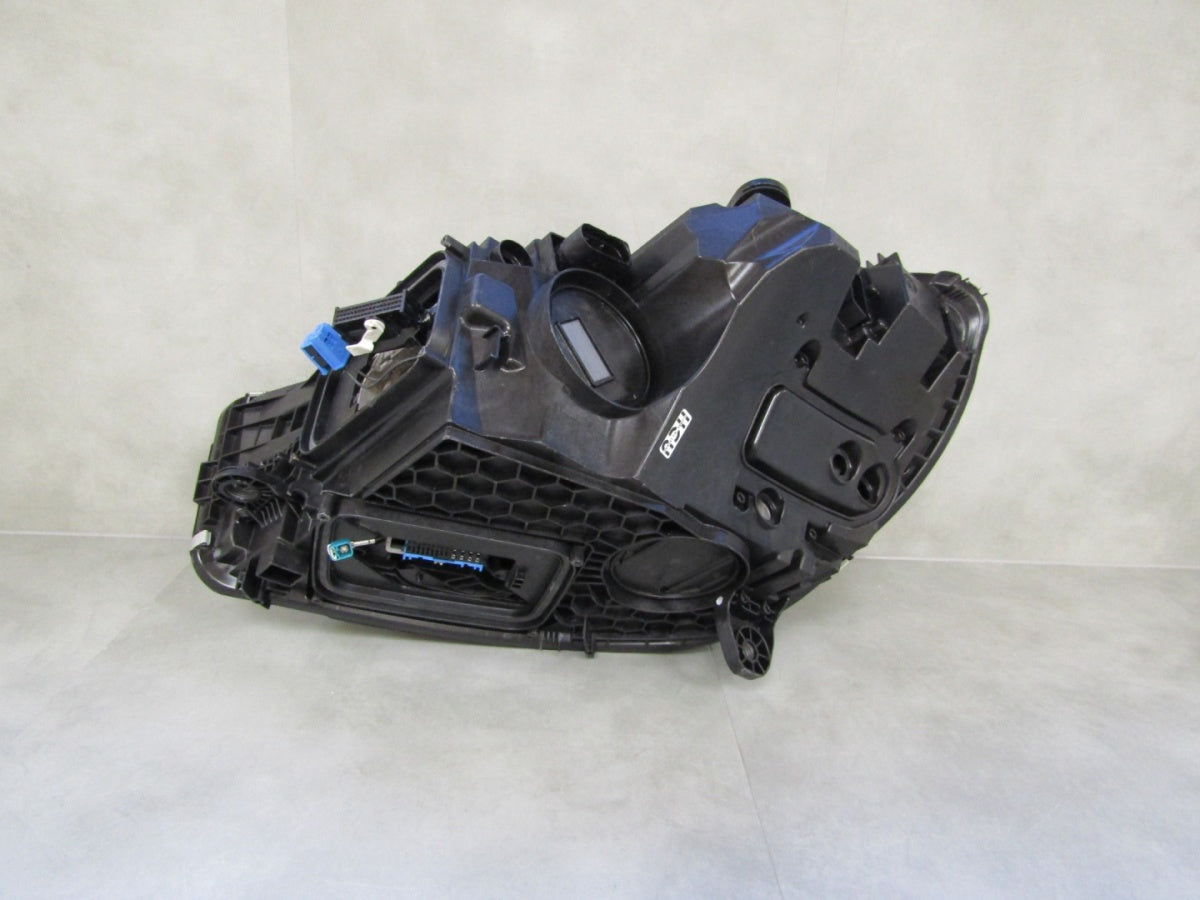 Prednji far MERCEDES C-KLASA W206 FULL LED DIGITAL LIGHT 22- RH A2069065203