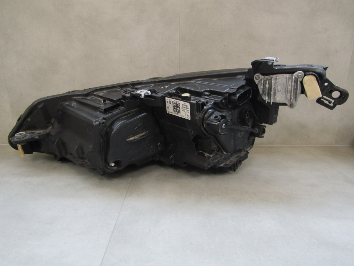 Prednji far VW GOLF 8 VIII FULL LED IQ 19-24 RH desni 5H1941036F
