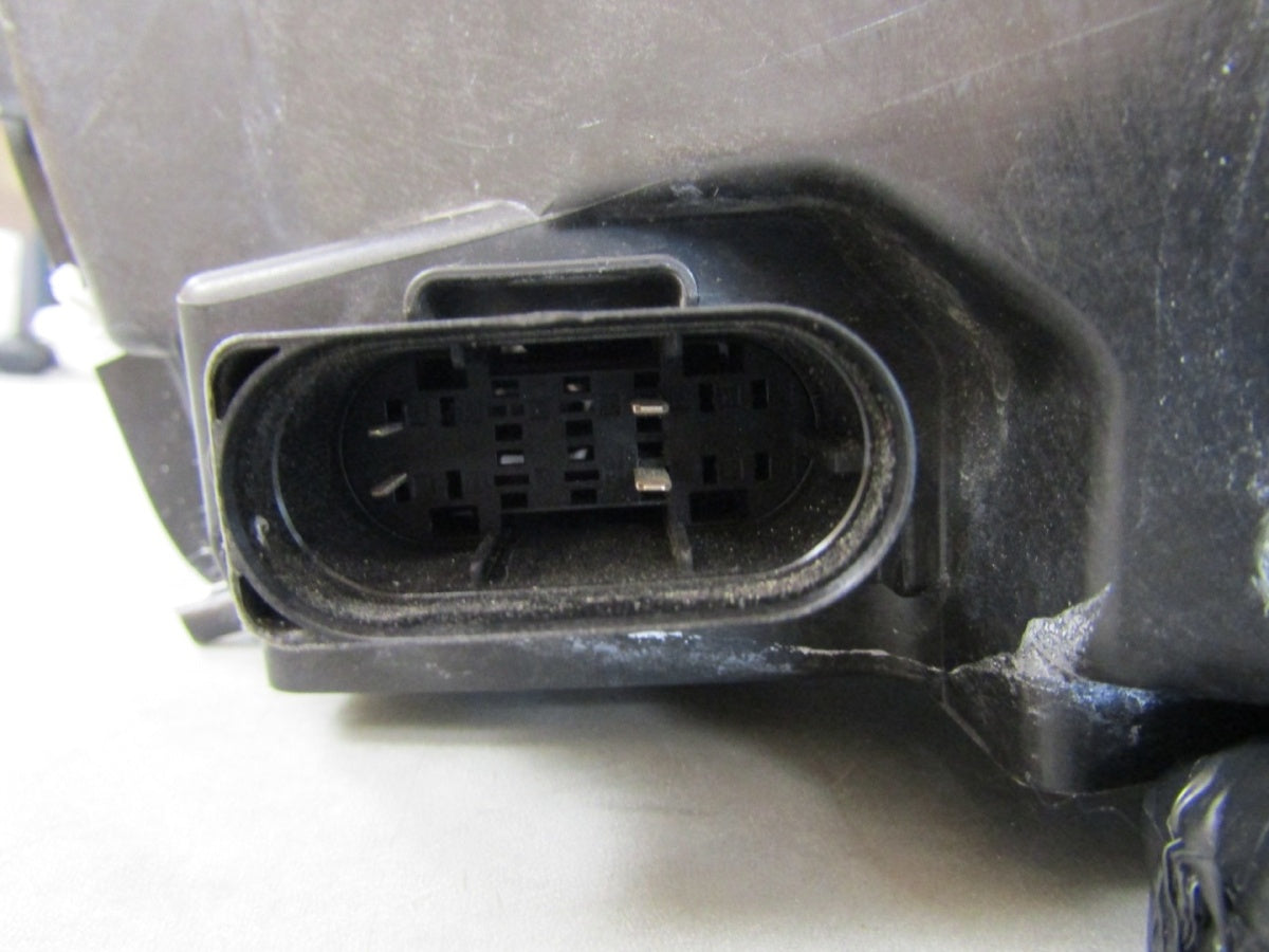 Prednji far MERCEDES GLC W253 LED HIGH PERFORMANCE LIFT 19- RH A2539066403
