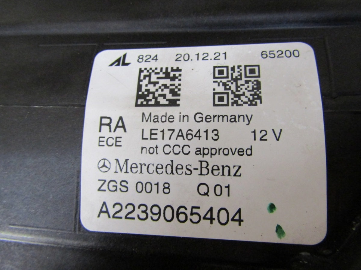 Prednji far MERCEDES S W223 FULL LED DIGITAL LIGHT RH desni 20- A2239065404