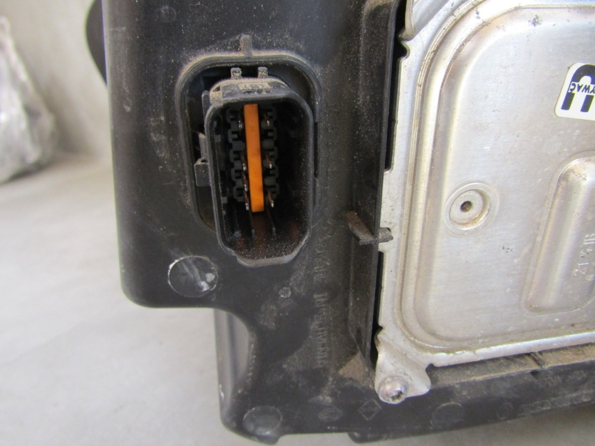 Prednji far RENAULT TRAFIC 3 III LIFT LED RH desni 20- 260102899R