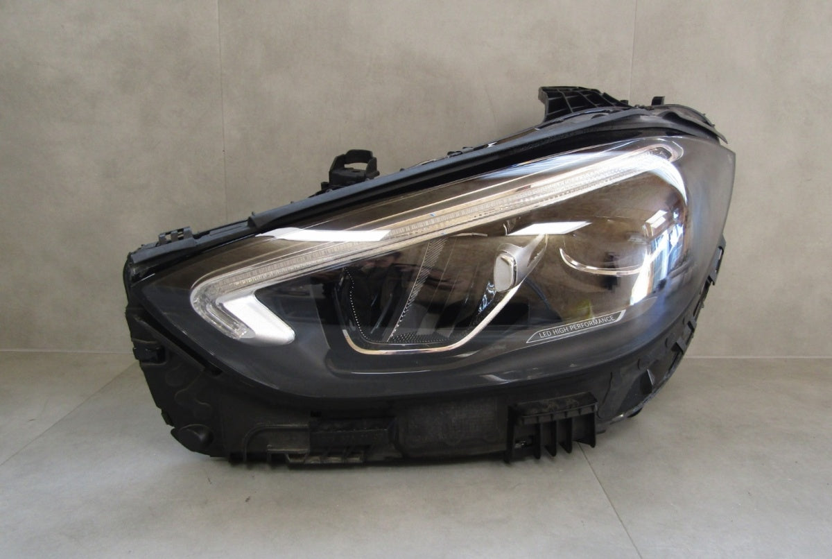 Prednji far MERCEDES C-KLASA W206 LED HIGH PERFORMANCE 22- LH A2069067103