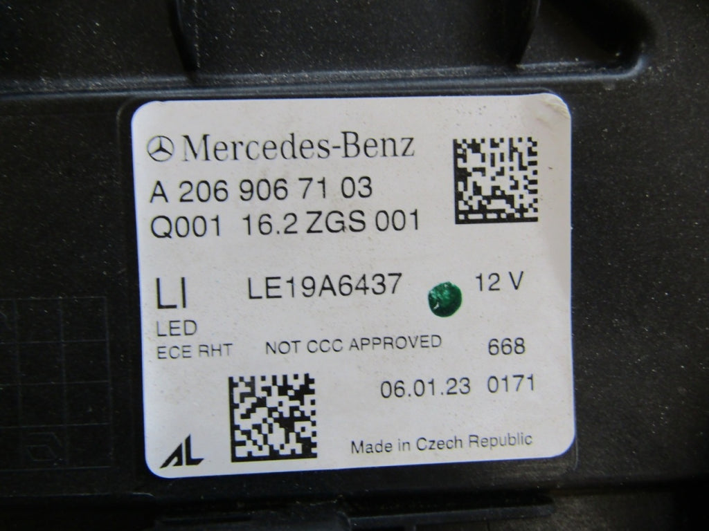 Prednji far MERCEDES C-KLASA W206 LED HIGH PERFORMANCE 22- LH A2069067103