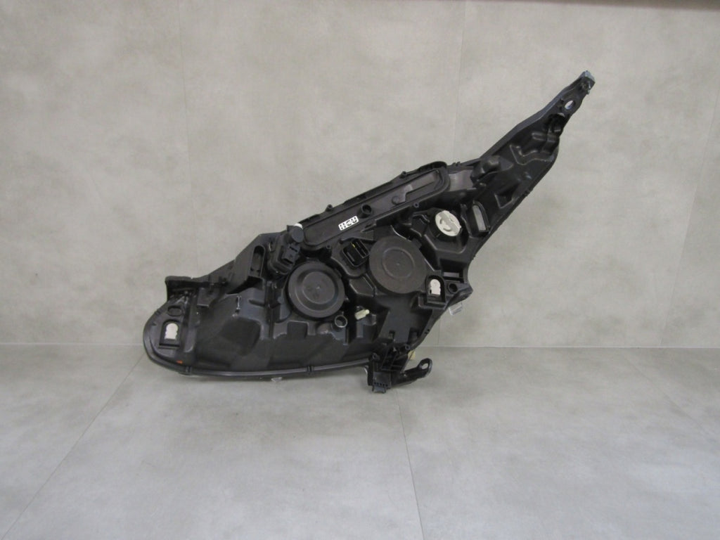 Prednji far PEUGEOT 208 I LIFT halogen sa sočivom 15-19 desni RH 9810805880
