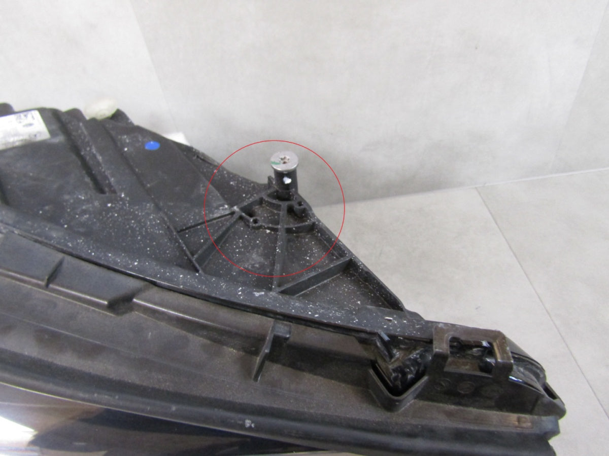 Prednji far MERCEDES CLA W118 halogen RH 19-23 A1189062000