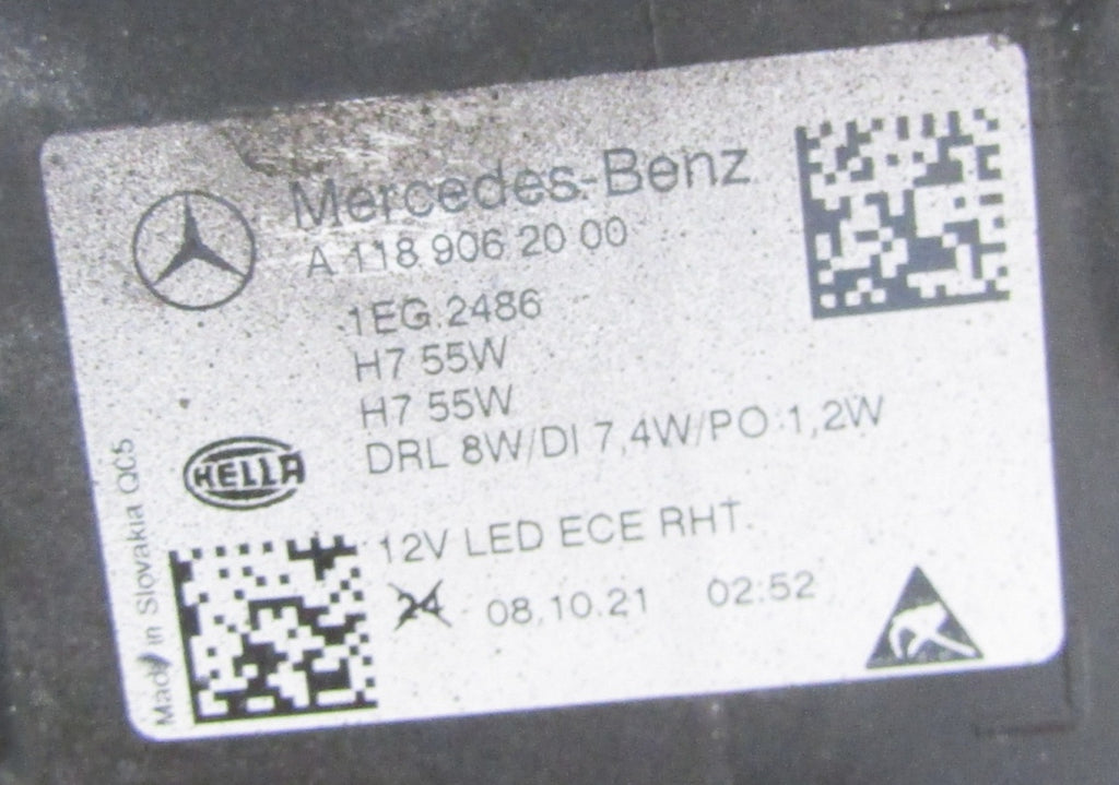 Prednji far MERCEDES CLA W118 halogen RH 19-23 A1189062000