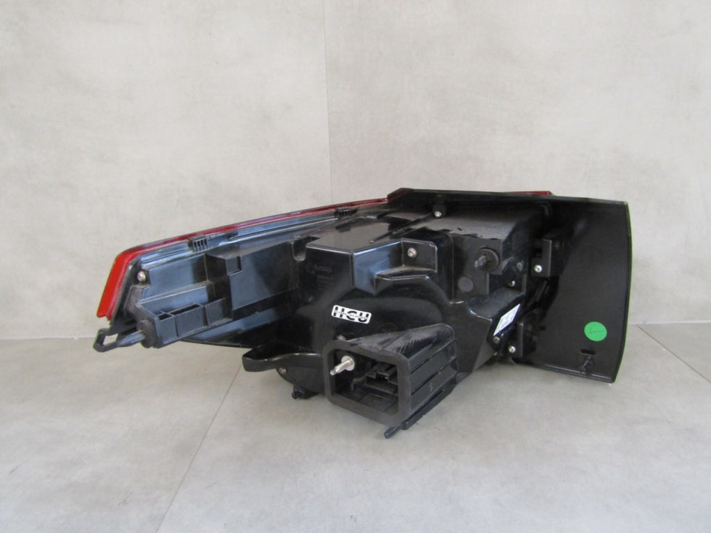 Stop svjetlo OPEL FRONTERA LED 24- RH desni 9848766680