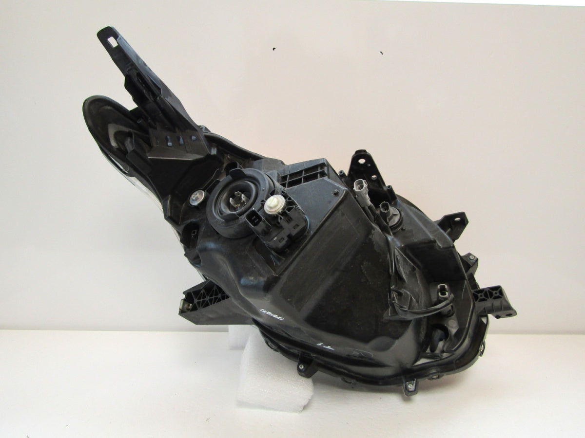 Prednji far MITSUBISHI L200 V / FIAT FULLBACK 15-19 LH 831C729