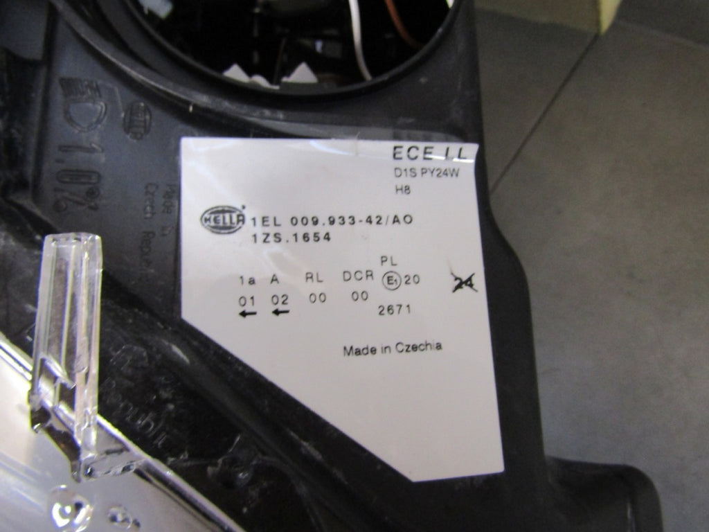 Prednji far BMW Z4 E89 09-13 xenon nezakretni RH desni 00993342