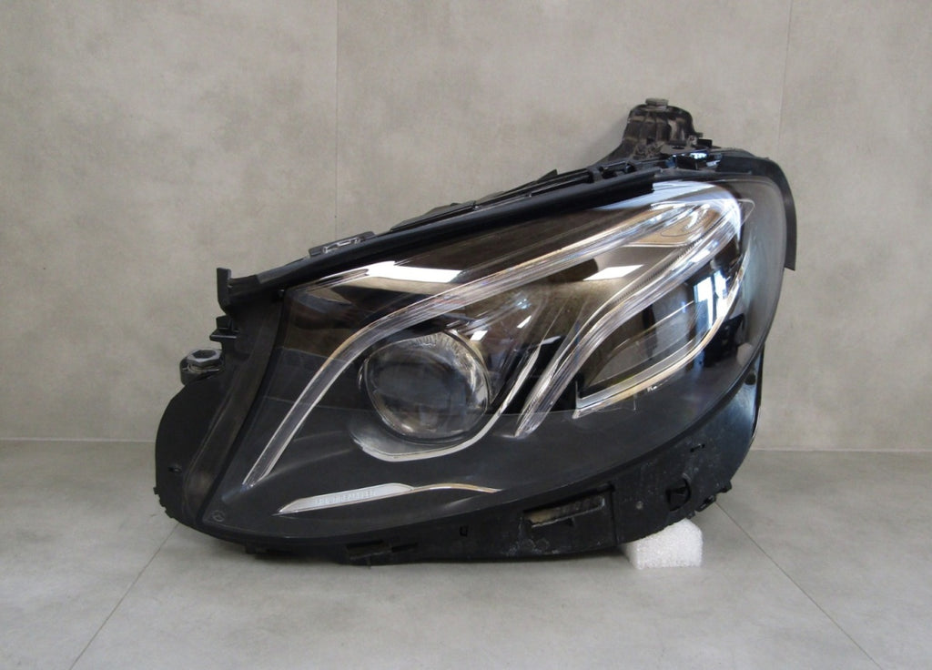 Prednji far MERCEDES W213 FULL LED MULTIBEAM NIEBIESKI HYBRID 16-20 LH A2139064704