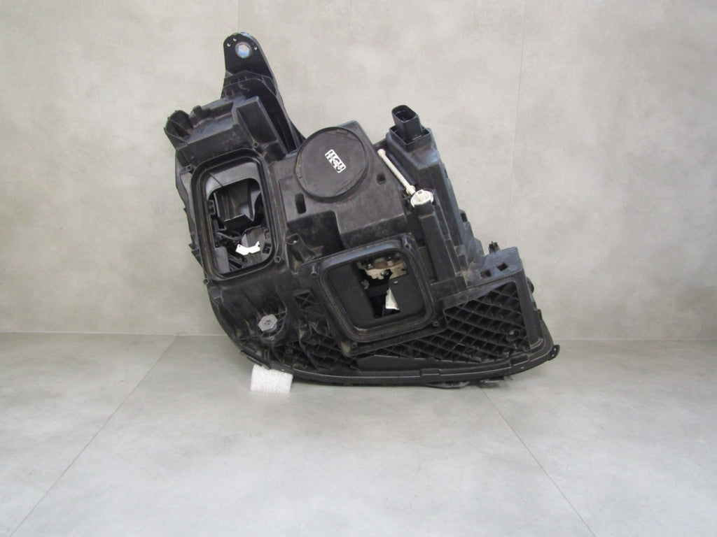 Prednji far MERCEDES W213 FULL LED MULTIBEAM NIEBIESKI HYBRID 16-20 LH A2139064704