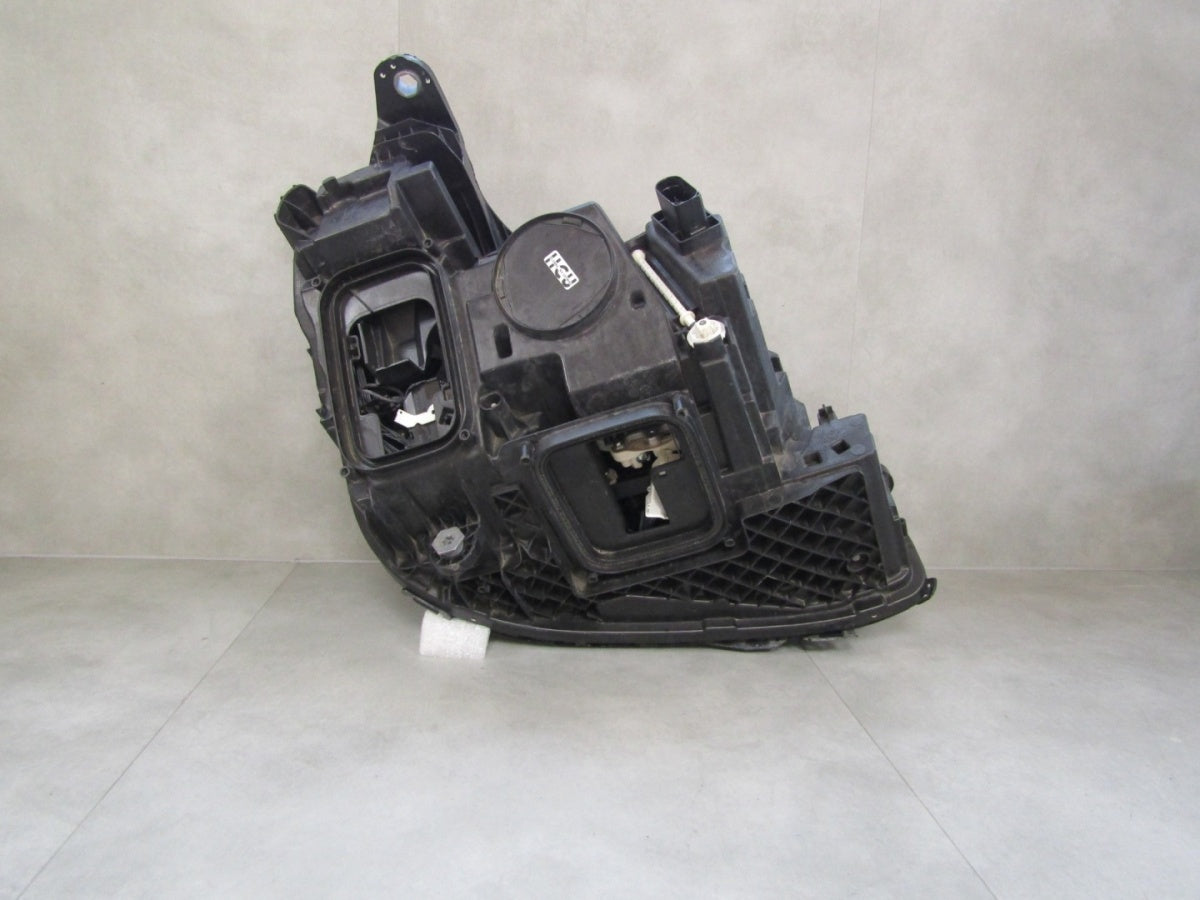 Prednji far MERCEDES W213 FULL LED MULTIBEAM NIEBIESKI HYBRID 16-20 LH A2139064704