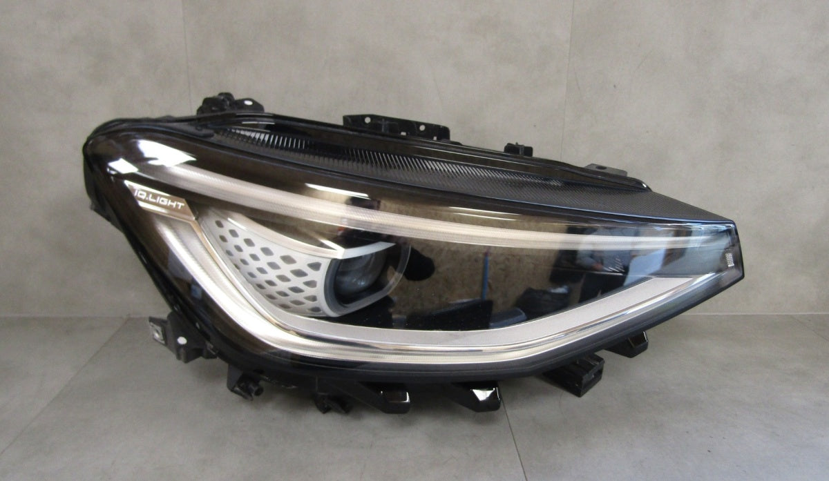 Prednji far VOLKSWAGEN ID.4 ID4 ID.5 ID5 FULL LED IQ LIGHT 20- RH 11B941036N