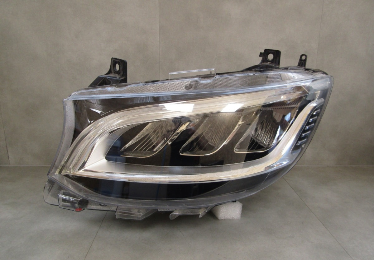 Prednji far MERCEDES SPRINTER W910 W907 LED LH lijevi 18- A9109069300