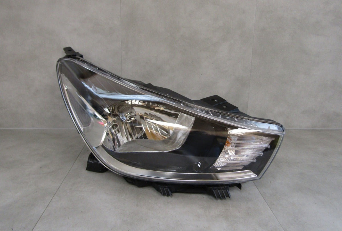 Prednji far KIA RIO 4 IV halogen 16- RH desni 92102 H8
