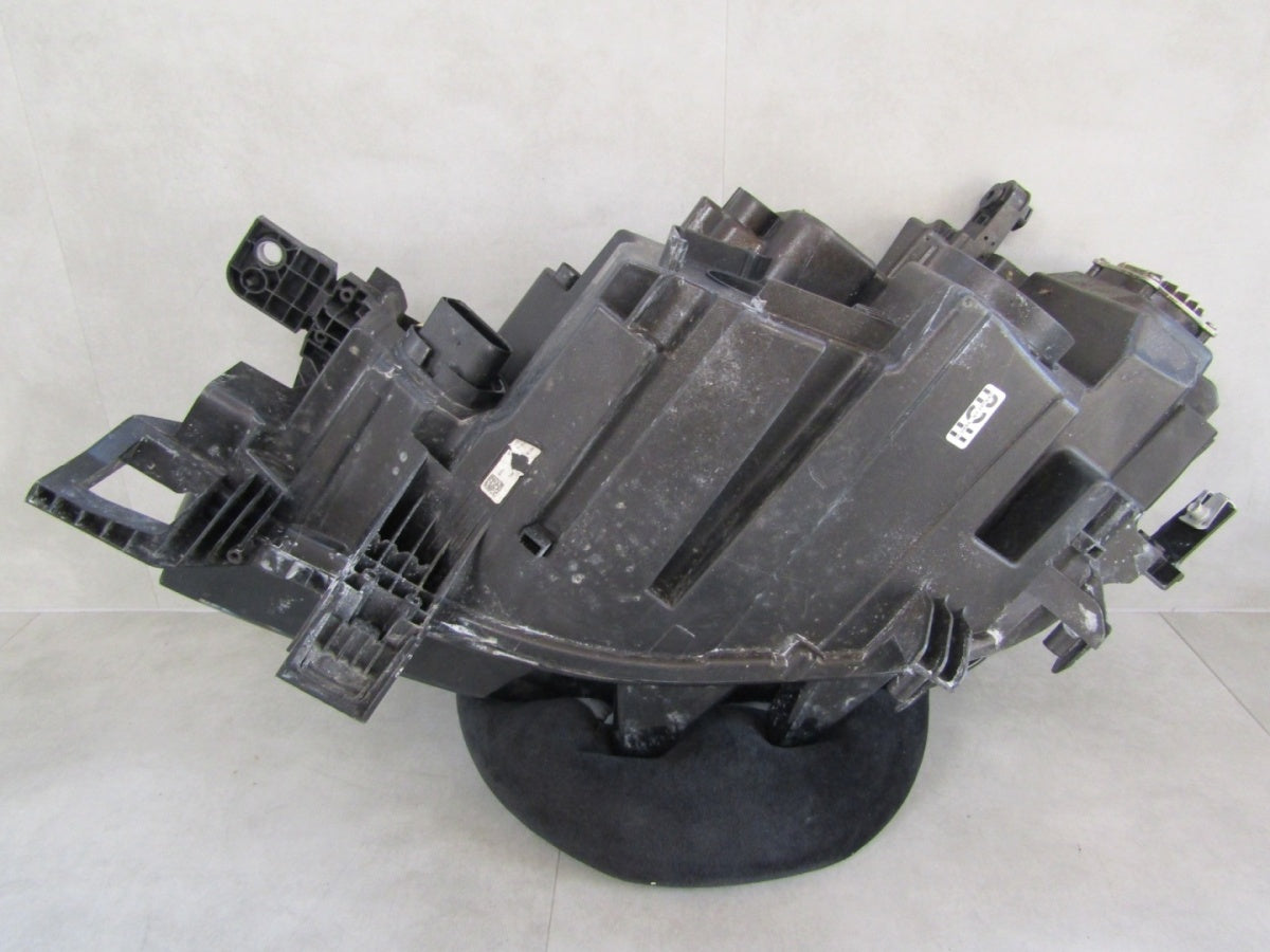 Prednji far VOLKSWAGEN ID.4 ID4 ID.5 ID5 LED 20- desni RH 11B941006A