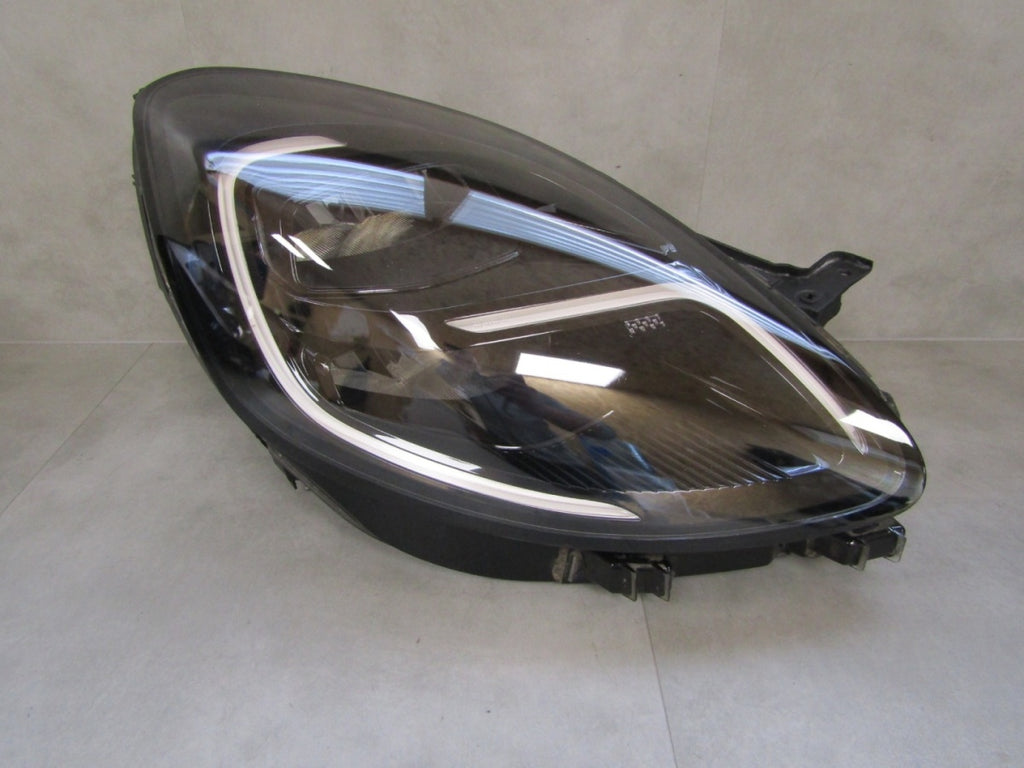 Prednji far FORD PUMA MK2 ST-LINE LED 19-24 RH desni L1TB-13E014-CH