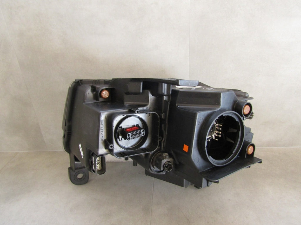 Prednji far JEEP GRAND CHEROKEE WK2 xenon nezakretni LIFT SRT RH desni