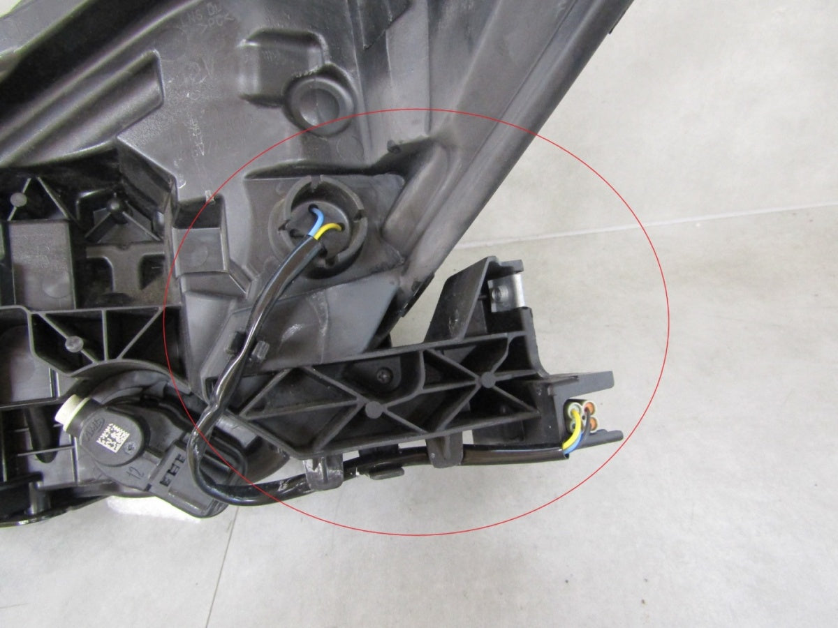 Prednji far NISSAN ARIYA FULL LED RH desni 22-
