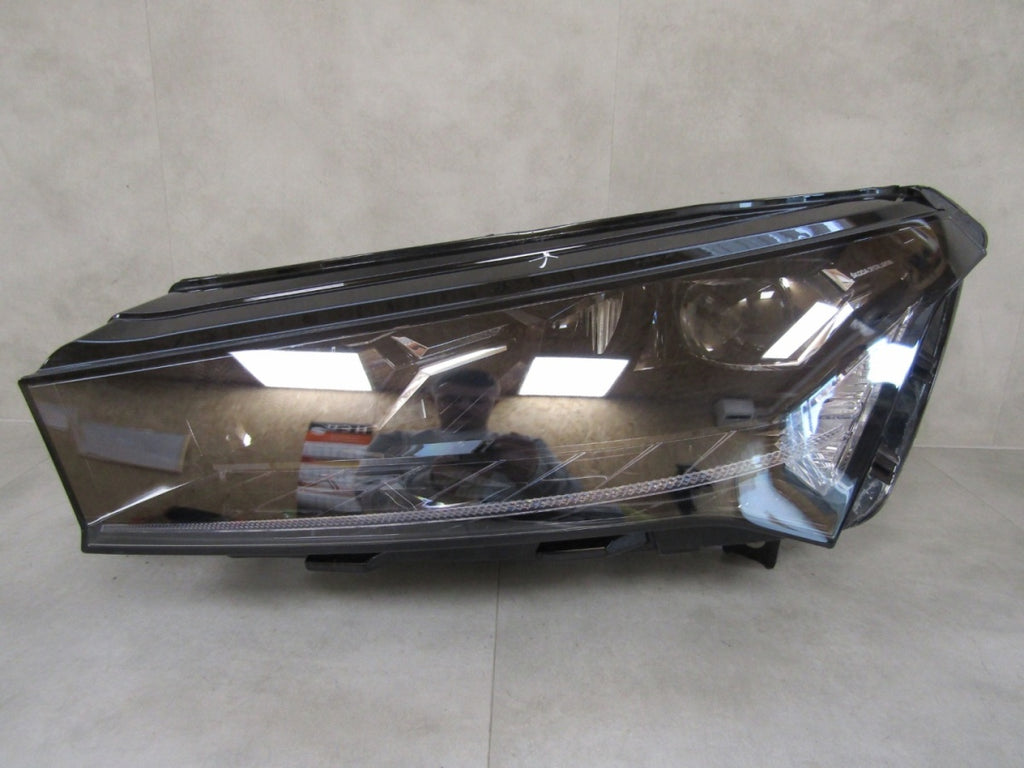 Prednji far Skoda Enyaq FULL LED LH lijevi 20- 5LB941015B