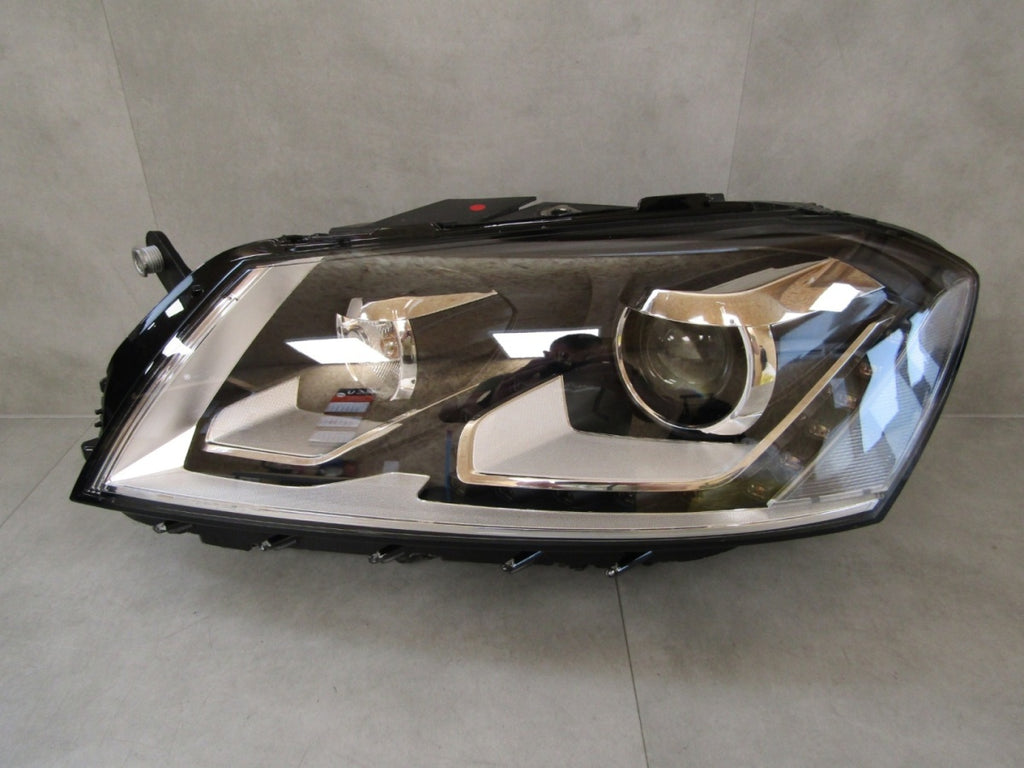 Prednji far VOLKSWAGEN PASSAT B7 xenon zakretni + LED 10-14 lijevi LH 3AB941751