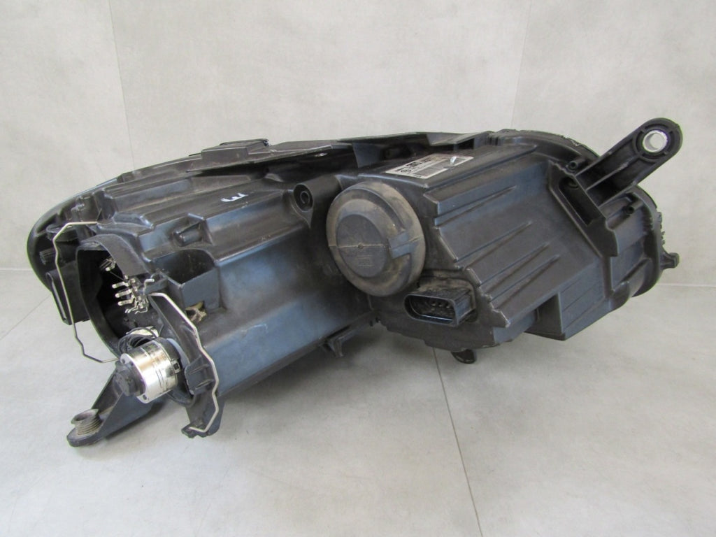 Prednji far VOLKSWAGEN PASSAT B7 xenon zakretni + LED 10-14 lijevi LH 3AB941751