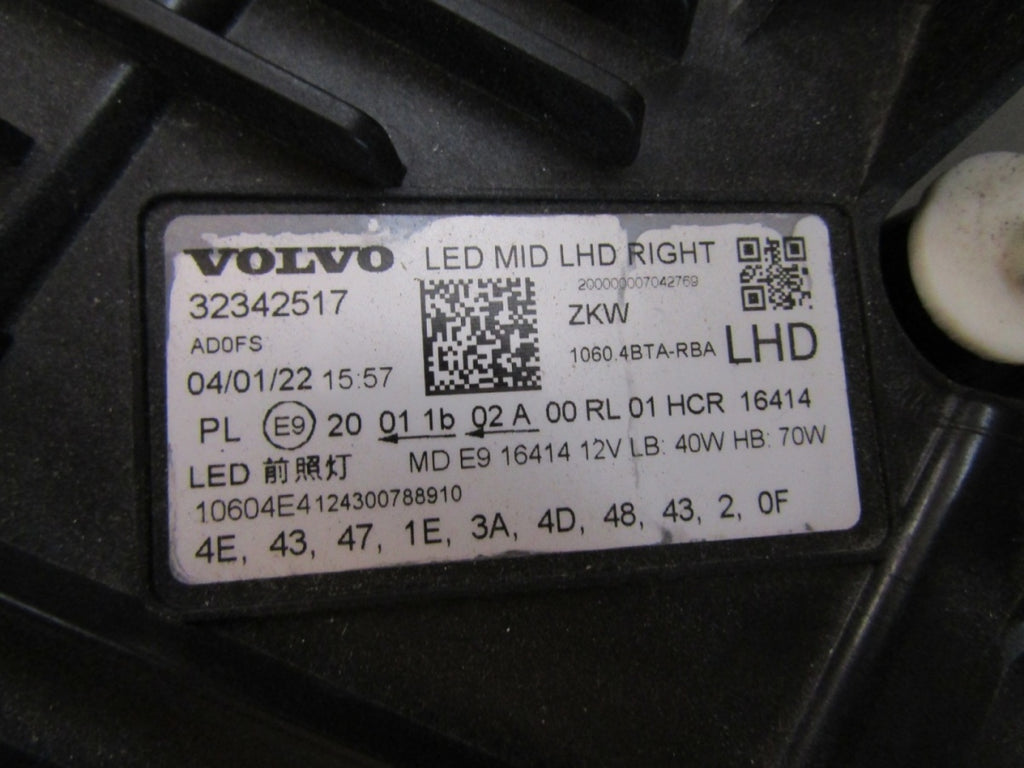 Prednji far VOLVO XC60 FULL LED MID crni 17-24 RH desni 32342517