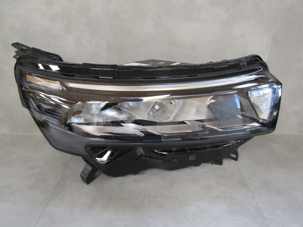 Prednji far NISSAN TOWNSTAR FULL LED RH desni 21- KOITO 100-6E00E