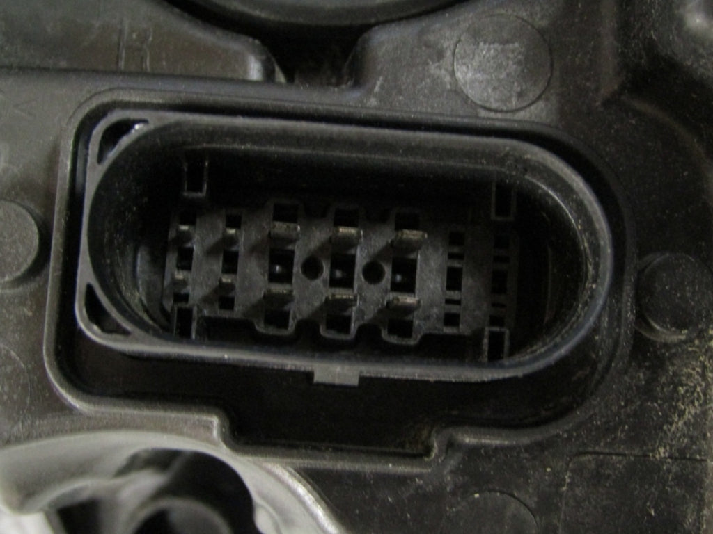 Prednji far SKODA SCALA LED 19-23 RH desni 657941016