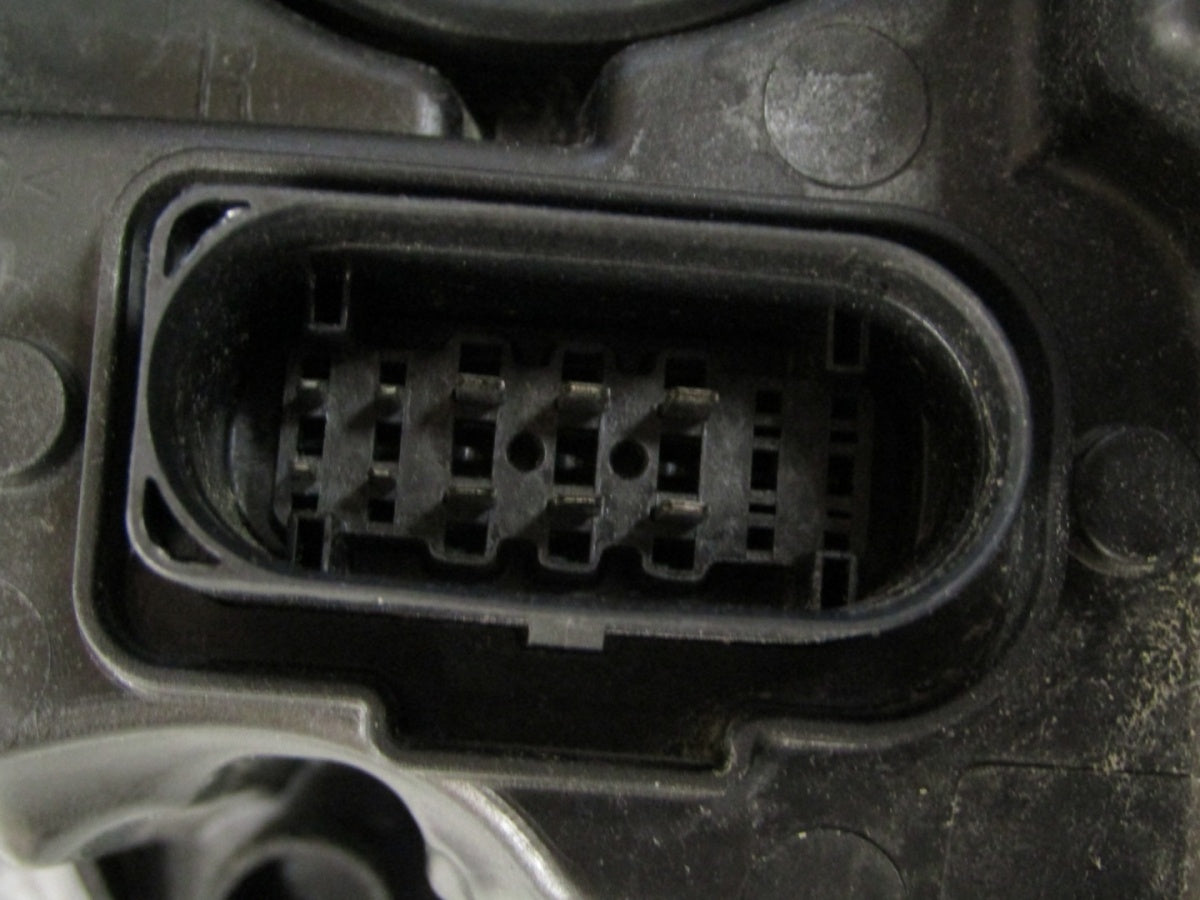 Prednji far SKODA SCALA LED 19-23 RH desni 657941016