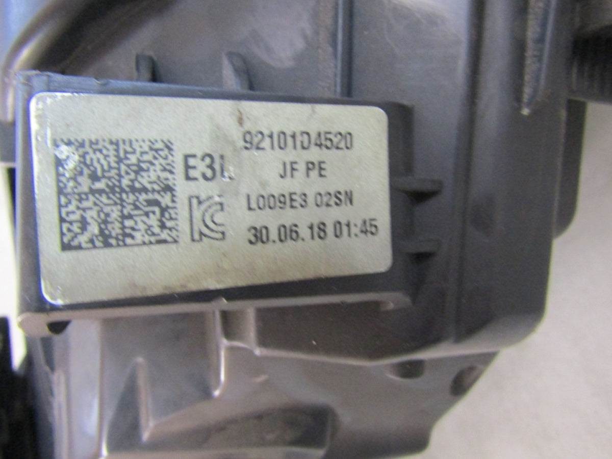 Prednji far KIA OPTIMA IV 4 halogen sa sočivom 18-20 LIFT LH lijevi 92101D4520