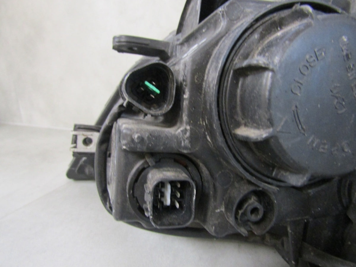 Prednji far KIA CEED I LIFT halogen SOCZEWAKA RH desni 09-12