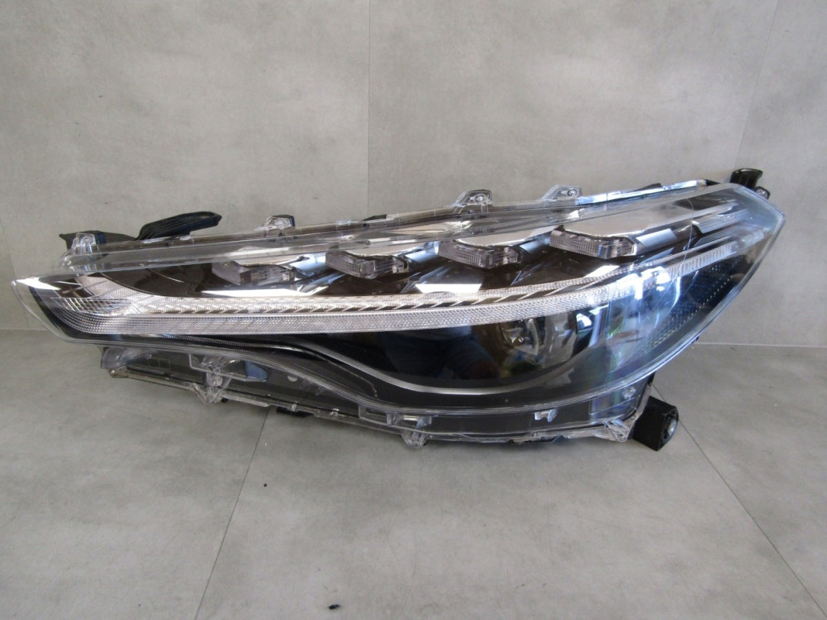 Prednji far TOYOTA COROLLA CROSS FULL LED 20- LH lijevi HASCO 16-184