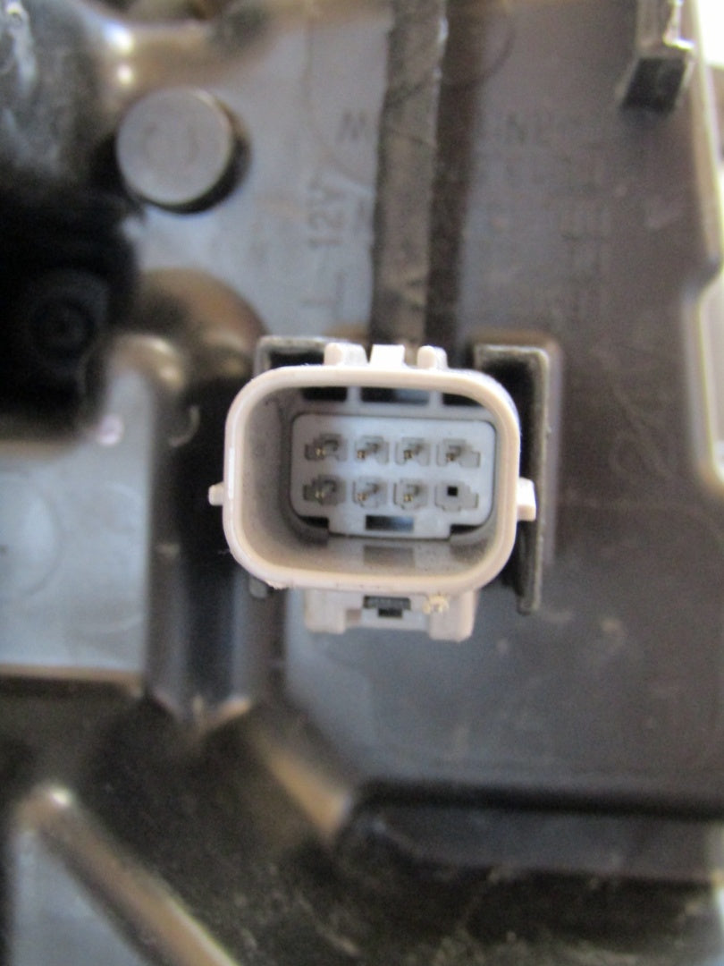 Prednji far TOYOTA COROLLA CROSS FULL LED 20- LH lijevi HASCO 16-184
