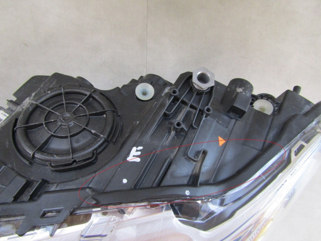 Prednji far BMW 5 G30 G31 ADAPTIVE FULL LED 17-20 LH lijevi 8499121-03