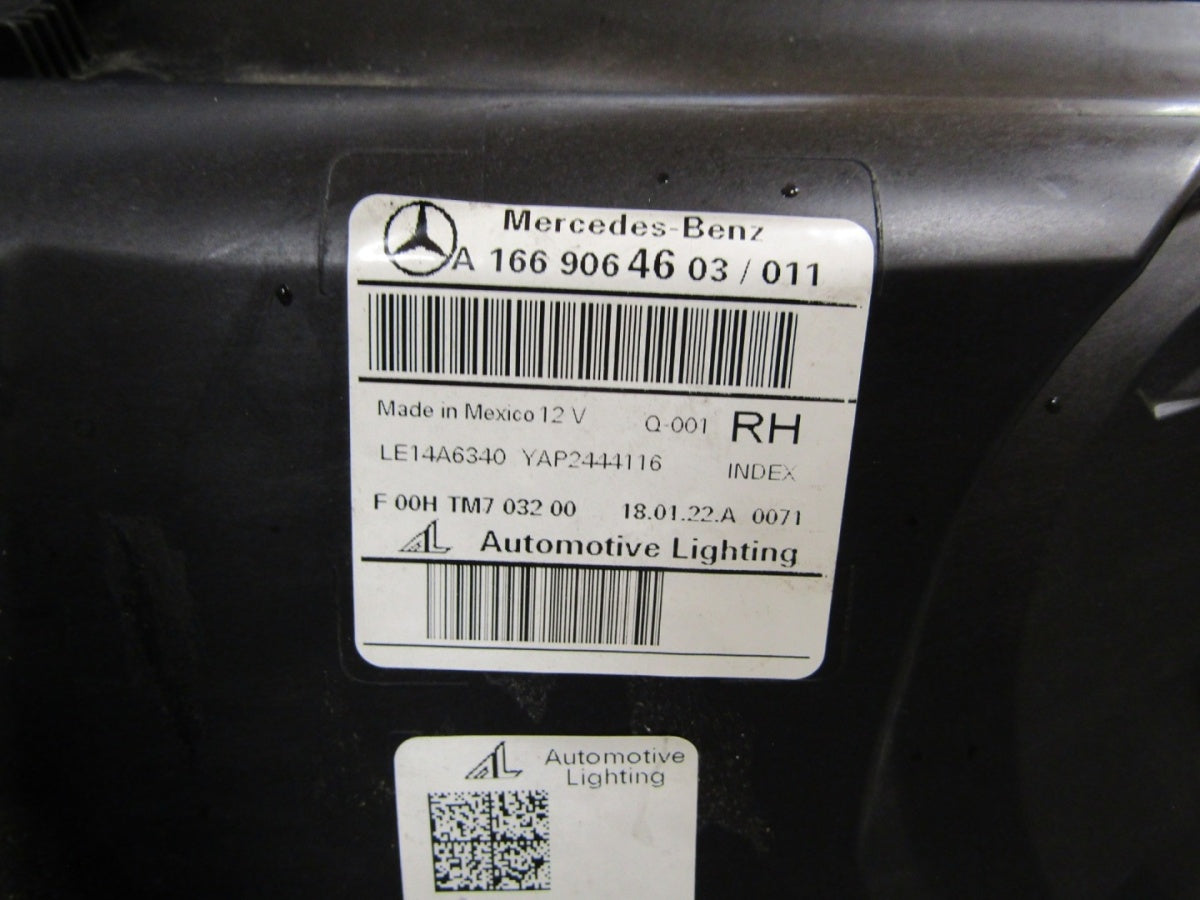 Prednji far MERCEDES GLS X166 W166 FULL LED ILS RH desni 15-19 A1669064603