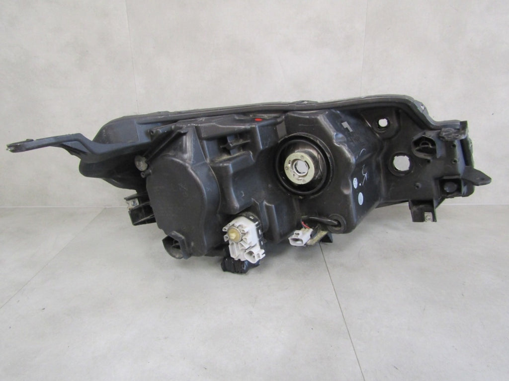 Prednji far SUZUKI VITARA 3 III LED (CZERWONA) 15-18 LH lijevi 100-18095