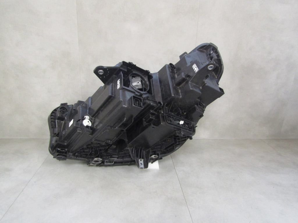 Prednji far BMW X1 U11 FULL LED BLACK 22- RH desni 5A9A236-01