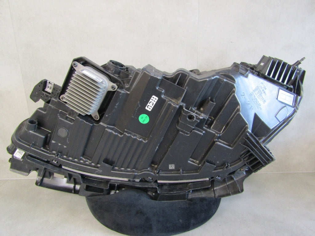 Prednji far TESLA 3 HIGHLAND LIFT LED RH desni 24- 1760889-00-F